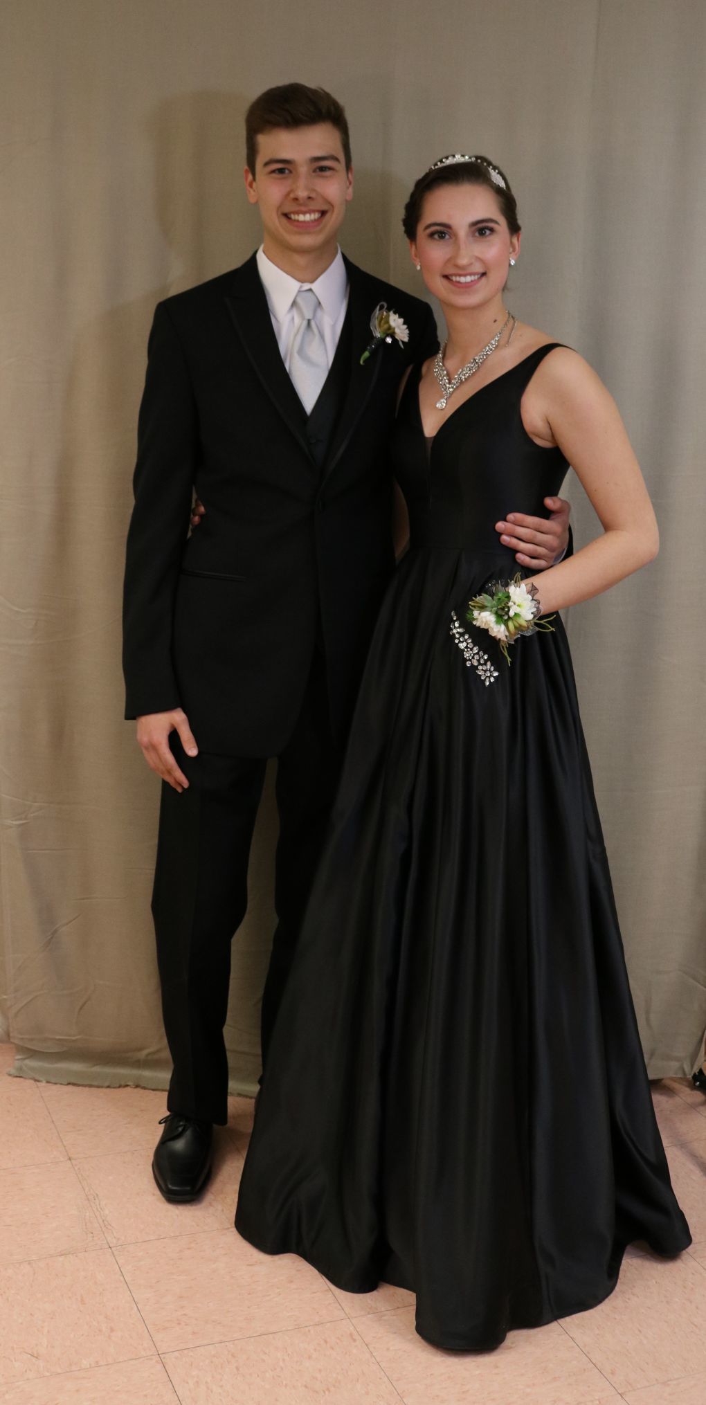 FCHS Prom March 42.JPG